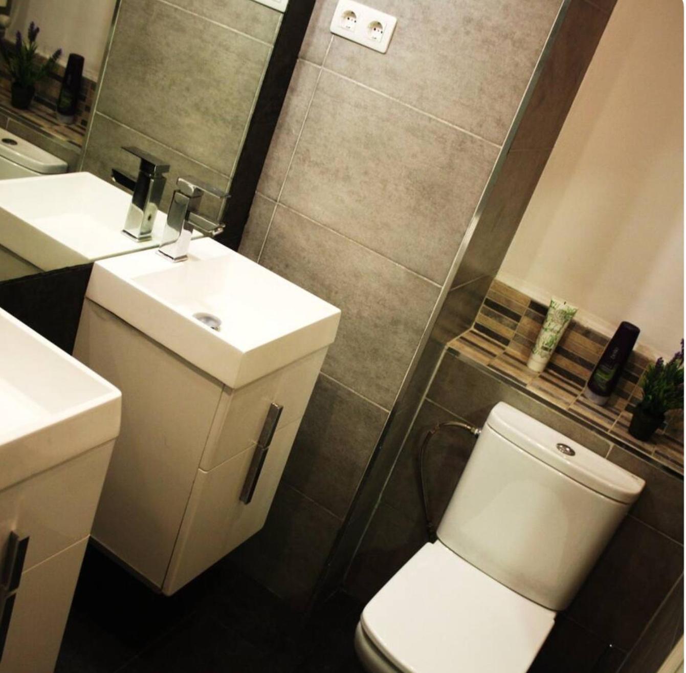 Suite En Apartamento Privado Terraza Centro Bilbau Exterior foto